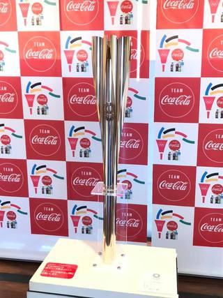 東京オリンピックの聖火リレーのトーチを見学してきました! 東京オリンピックの聖火リレーのトーチを見学してきました!