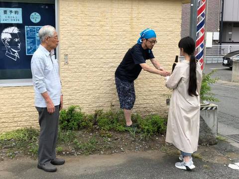 本日から建物に足場がかかって、耐震改修工事が始まります。 本日から建物に足場がかかって、耐震改修工事が始まります。