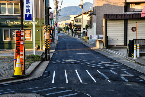 相ノ木通り、舗装工事中… 相ノ木通り、舗装工事中…