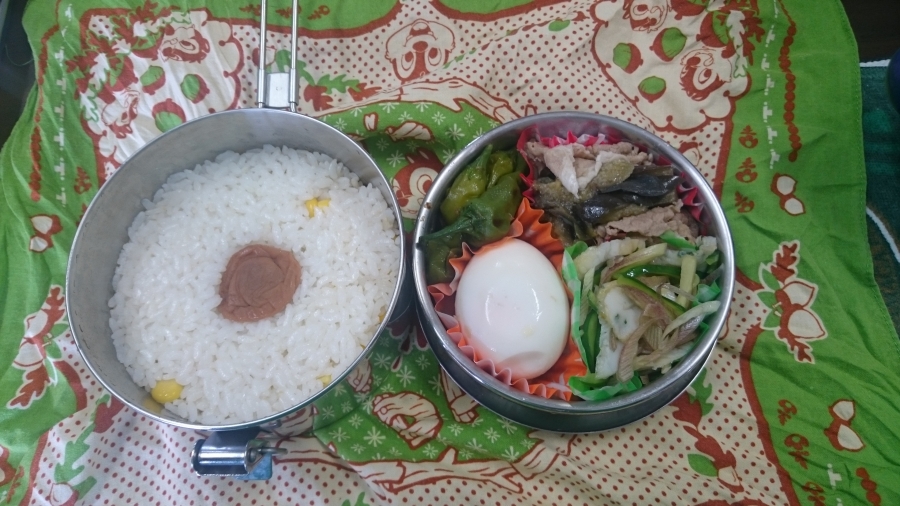 豚肉となすの甘辛煮ととうもろこしご飯弁当 豚肉となすの甘辛煮ととうもろこしご飯弁当