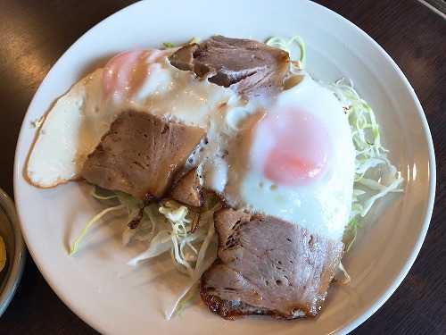 長野市　秋山食堂。