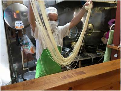 手打ちラーメン 千福 中国五千年の伝統 手打ちラーメン 千福 中国五千年の伝統