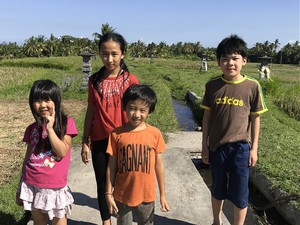 バリ島で暮らす友だち バリ島で暮らす友だち