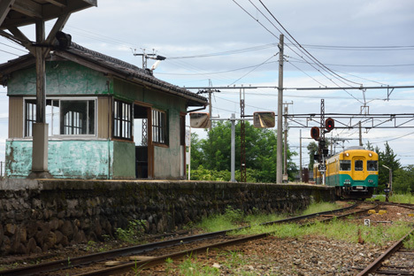 地鉄・岩峅寺駅のストラクチャー 地鉄・岩峅寺駅のストラクチャー