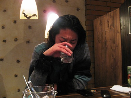 イケメンはKu焼酎を飲む