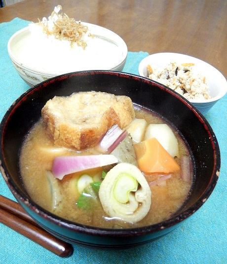 根菜いっぱい! 根菜いっぱい!