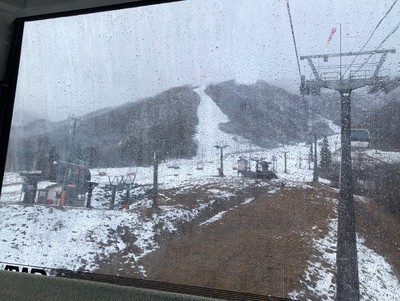 五竜・47スキー場 このまま雪よ降り続いてくれ