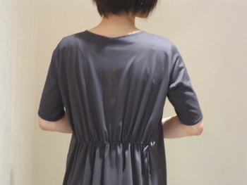 小ワザのカットソー