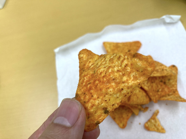 ドリトス FlaminHot 激辛レモン味 - フリトレー スナック菓子 ドリトス FlaminHot 激辛レモン味 - フリトレー スナック菓子