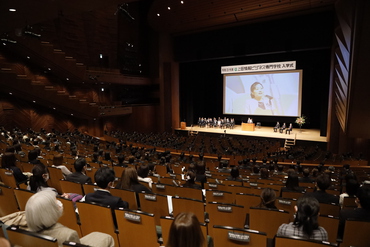 入学式…佐藤芳直さんの講演で涙が止まりませんでした