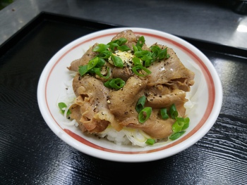 肉汁注意!ガリバタ餃子 肉汁注意!ガリバタ餃子