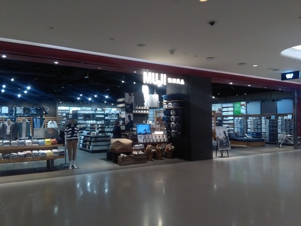 プーパッポンカレー ปูผัดผงกะหรี่ ソンブーンシーフード セントラルエンバシー店 プーパッポンカレー ปูผัดผงกะหรี่ ソンブーンシーフード セントラルエンバシー店