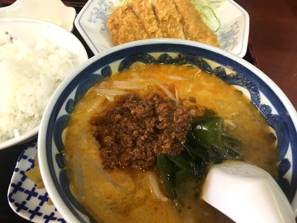 ミニとんかつ日替わりランチ れいれい亭 ミニとんかつ日替わりランチ れいれい亭