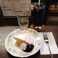 純喫茶 ピーナッツ　フランボワーズのレアチーズケーキ＆アイスコーヒー　＠北松本駅前スイ―ツグルメ