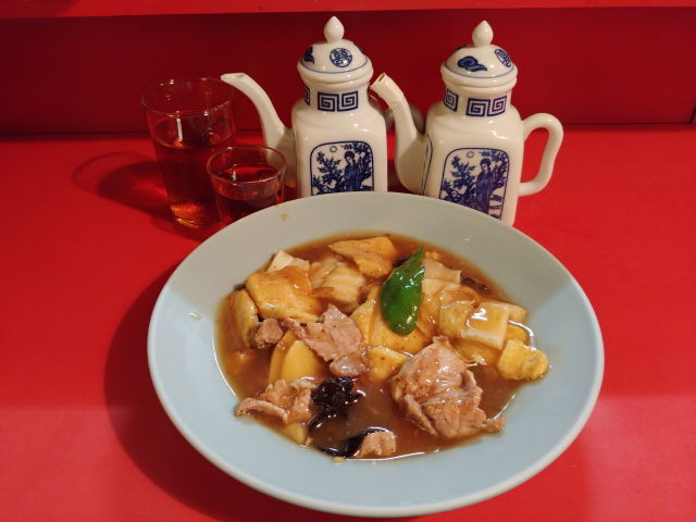 湖州軒 トウフ野菜 肉のうま煮&卵スープライス&紹興酒 @松本市町中華昼のみランチグルメ 湖州軒 トウフ野菜 肉のうま煮&卵スープライス&紹興酒 @松本市町中華昼のみランチグルメ