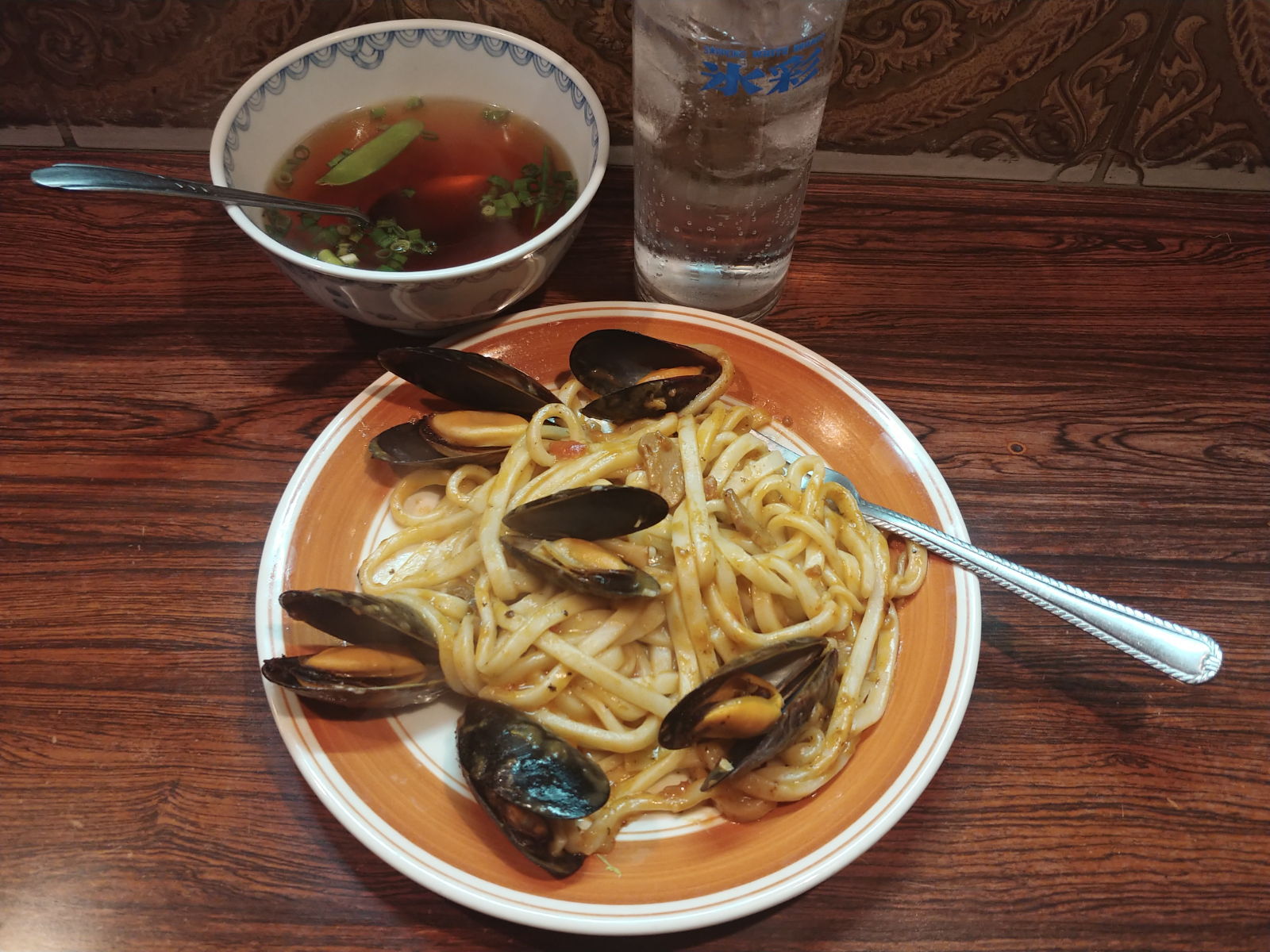 うどんdeパスタ海老クリームソース @大町市ビストロにし川 うどんdeパスタ海老クリームソース @大町市ビストロにし川
