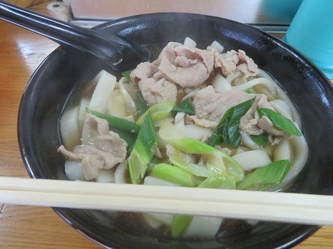 栄食堂『肉うどん』 栄食堂『肉うどん』