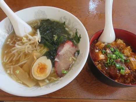 『蘭蘭』ランチ(ミニマーボー丼+ラーメン) 『蘭蘭』ランチ(ミニマーボー丼+ラーメン)