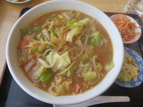 『食堂とみ』みそラーメン 『食堂とみ』みそラーメン