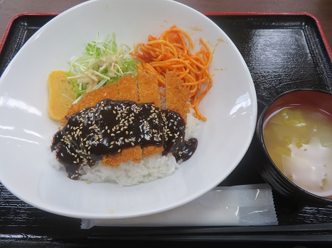 ぶなの駅『日替り(味噌カツ丼)』 ぶなの駅『日替り(味噌カツ丼)』