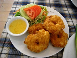 タイ料理「トートマン・クン」