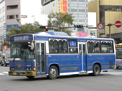 【川中島バス】 新・びんずる号に緑色登場！