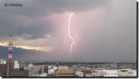 西日本の雷雨拡大、東日本は山沿いで雷雨(7月12日)