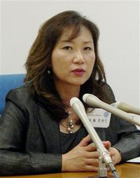 記者会見するWHOの進藤奈邦子医務官=16日午後、東京都渋谷区の国連大学 共同通信