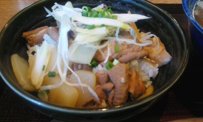 なっちょ12①「喜多方ラーメン蔵須坂長野東インター店」もつ煮丼セット
