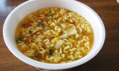サッポロ一番カレーラーメン
