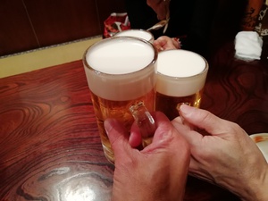 オヤジ会in権堂①乾杯にたどり着くまで オヤジ会in権堂①乾杯にたどり着くまで
