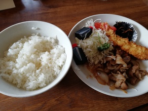ある休日の食事&精米体験 ある休日の食事&精米体験