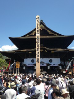 ２０１５年は北陸新幹線開業（金沢延伸）の年でした♪