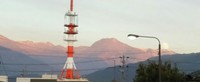 幾何学模様の空に幻日 幾何学模様の空に幻日