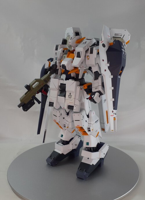 MG版ヘイズル・アウスラ 悩まされた塗装編 MG版ヘイズル・アウスラ 悩まされた塗装編
