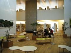 塩尻図書館のホスピタリティ 塩尻図書館のホスピタリティ