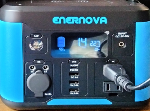災害への備え ポータブル電源 ENERNOVA smart300 FFヒーター 高所モード