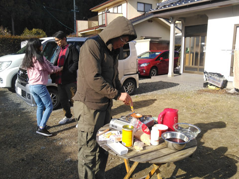 焚き火とカルメ焼き 焚き火とカルメ焼き