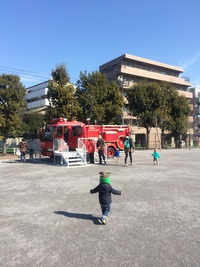 乗り物公園