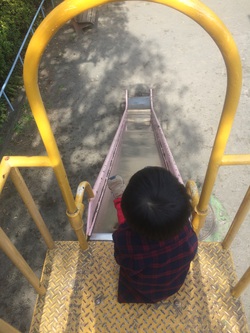 すべり台