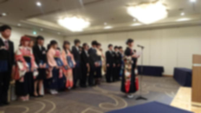 卒業式は厳粛で心が引き締まる 卒業式は厳粛で心が引き締まる