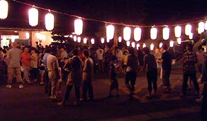 お盆で賑わう信州