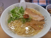 「正田食堂」えび塩そば+焼き豚飯 「正田食堂」えび塩そば+焼き豚飯