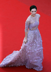 カンヌ国際映画祭チャンツィイーのドレス