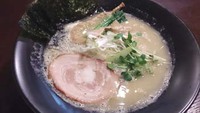 【 空 】 長野市早苗町 『あら塩豚骨拉麺 780円』