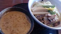 【さくら木】 長野市東和田 「濃厚つけそば 880円」
