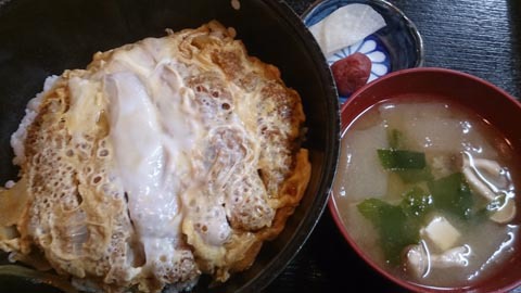 【栄飯店】 長野市北堀 「カツ丼 800円」