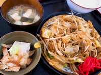 星野屋 @千曲市屋代 「野菜入り辛塩ラーメン」