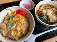 笑楽亭 「ソースカツ丼&半ラーメン」@長野市三輪