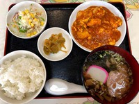 たな華「麻婆丼+半ラーメン」@長野市大豆島